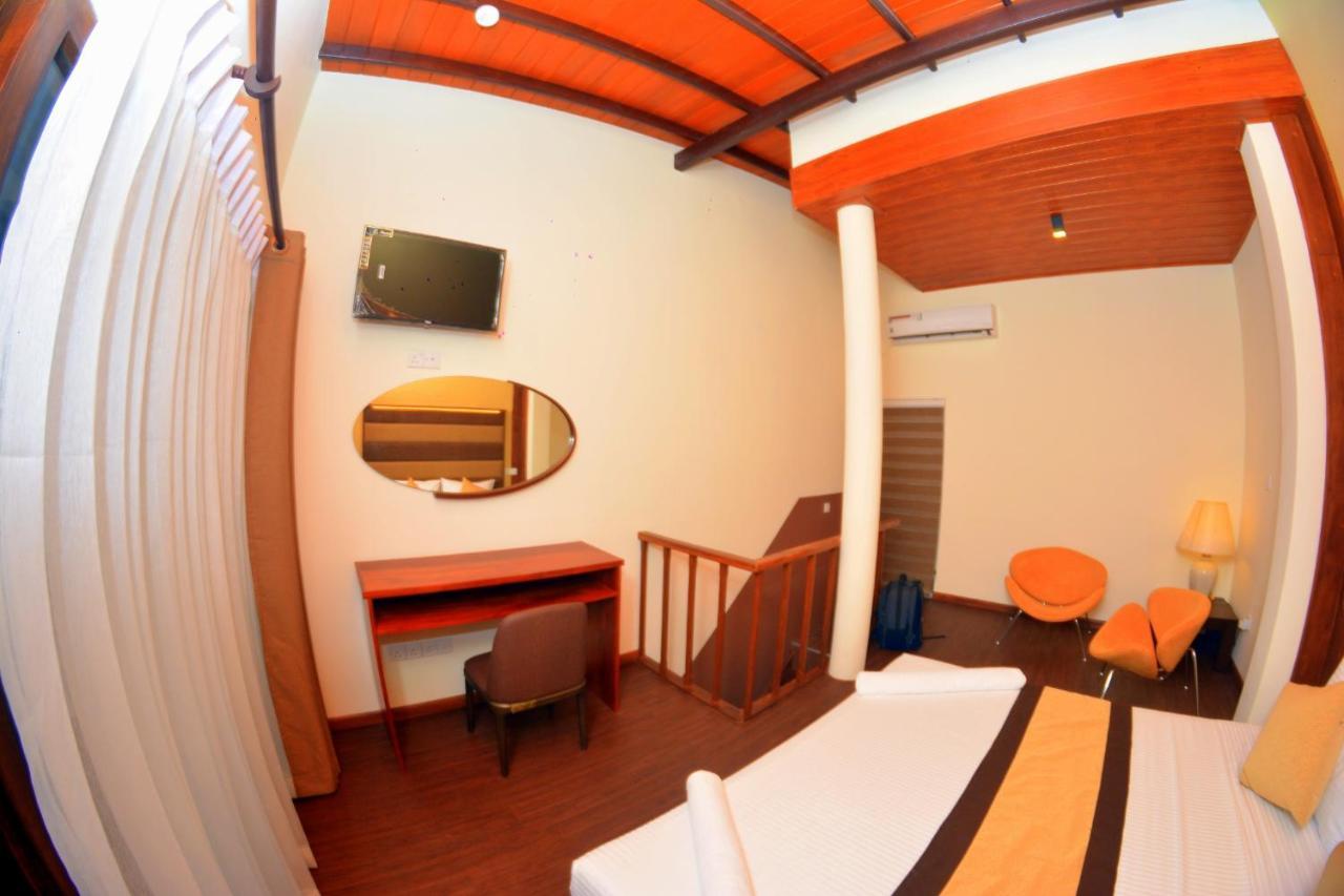 Beach Corridor Hotel & Spa With Free Airport Shuttle Negombo Eksteriør billede